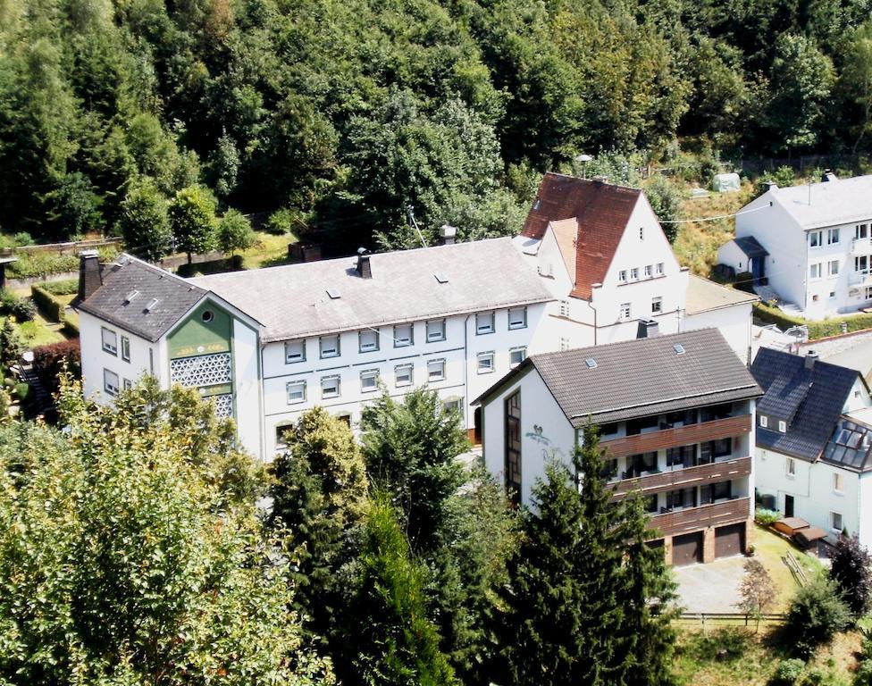 Gasthof Rodachtal Mit Gaestehaus Katharina Schwarzenbach am Wald Exterior foto